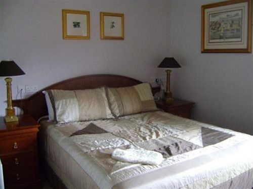 The Commercial Hotel Tarland Екстер'єр фото
